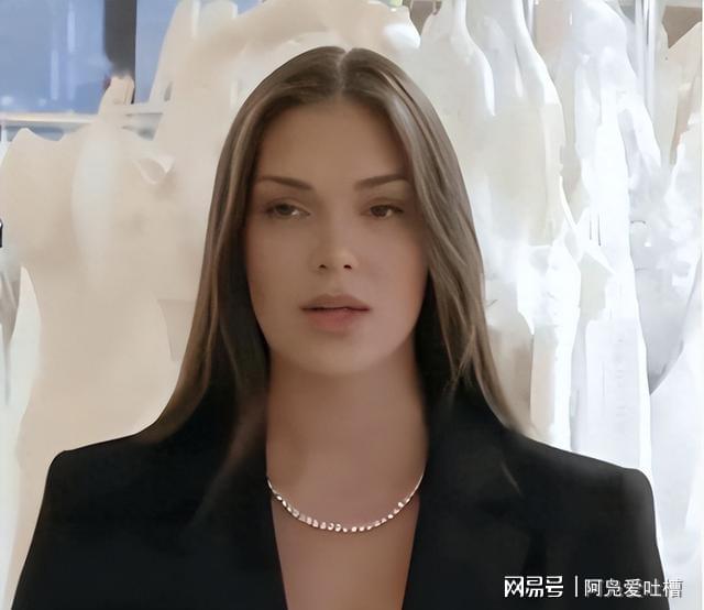 立博体育官方网站-这就是公开辱华的后果！取消冠军头衔只是开始，职业生涯也全毁了